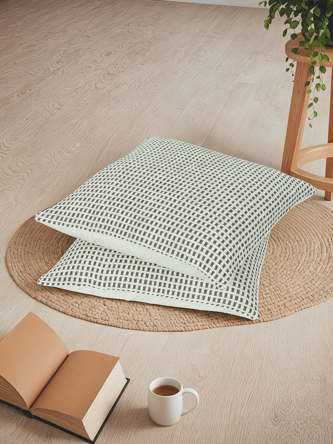 Girnar Set of 2 Cushion Covers (Grey) - 60x60cm