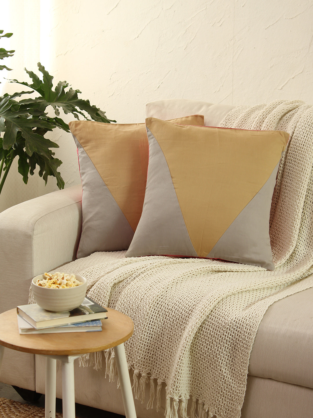 Jyamiti Cushion Cover (Grey)