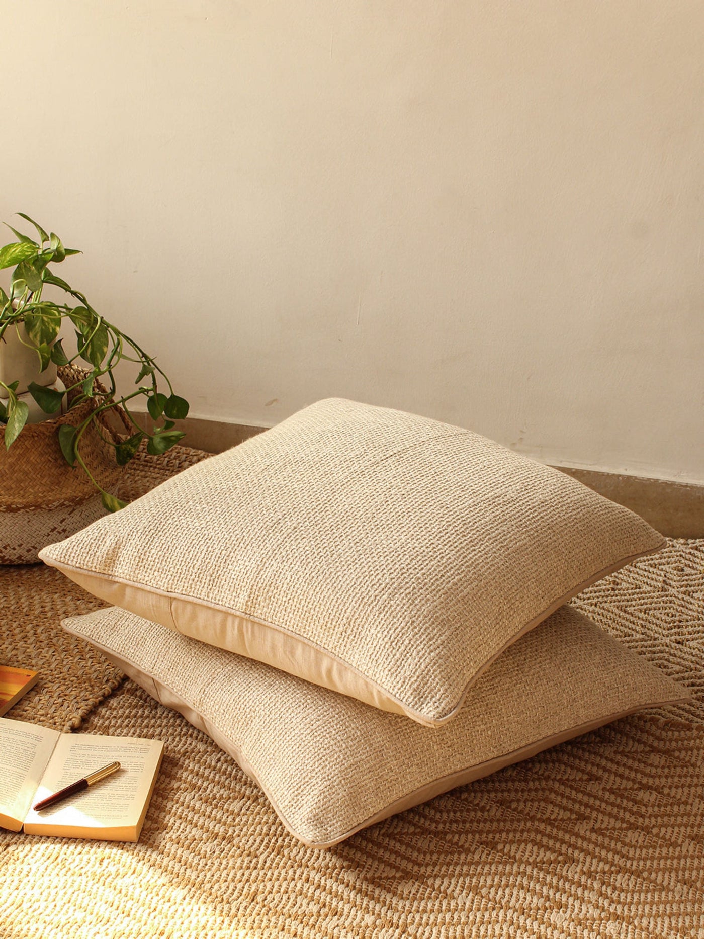 Nilgiri Cushion Cover (Naturl)