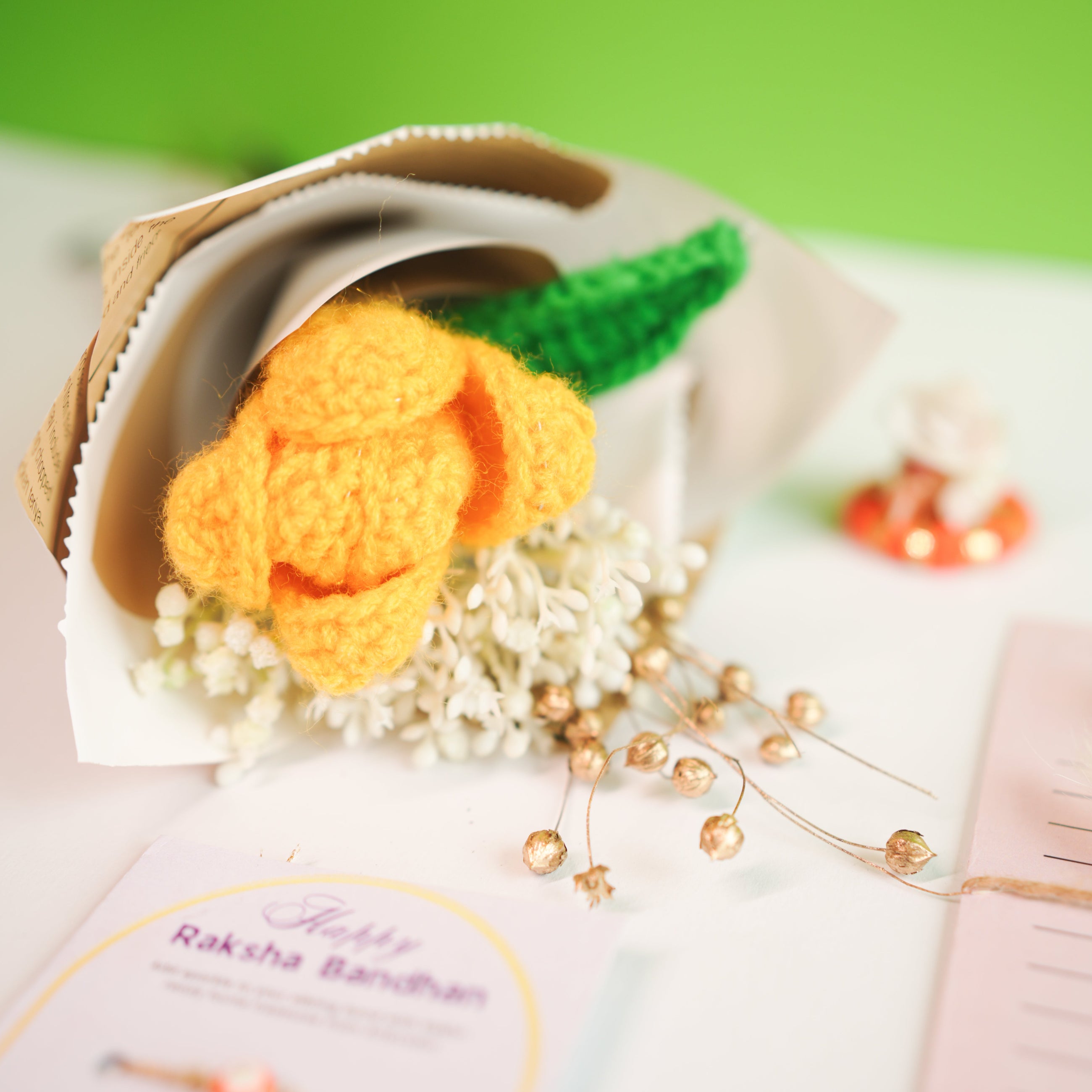 Tulip Dried flower crochet bunch Rakhi hamper