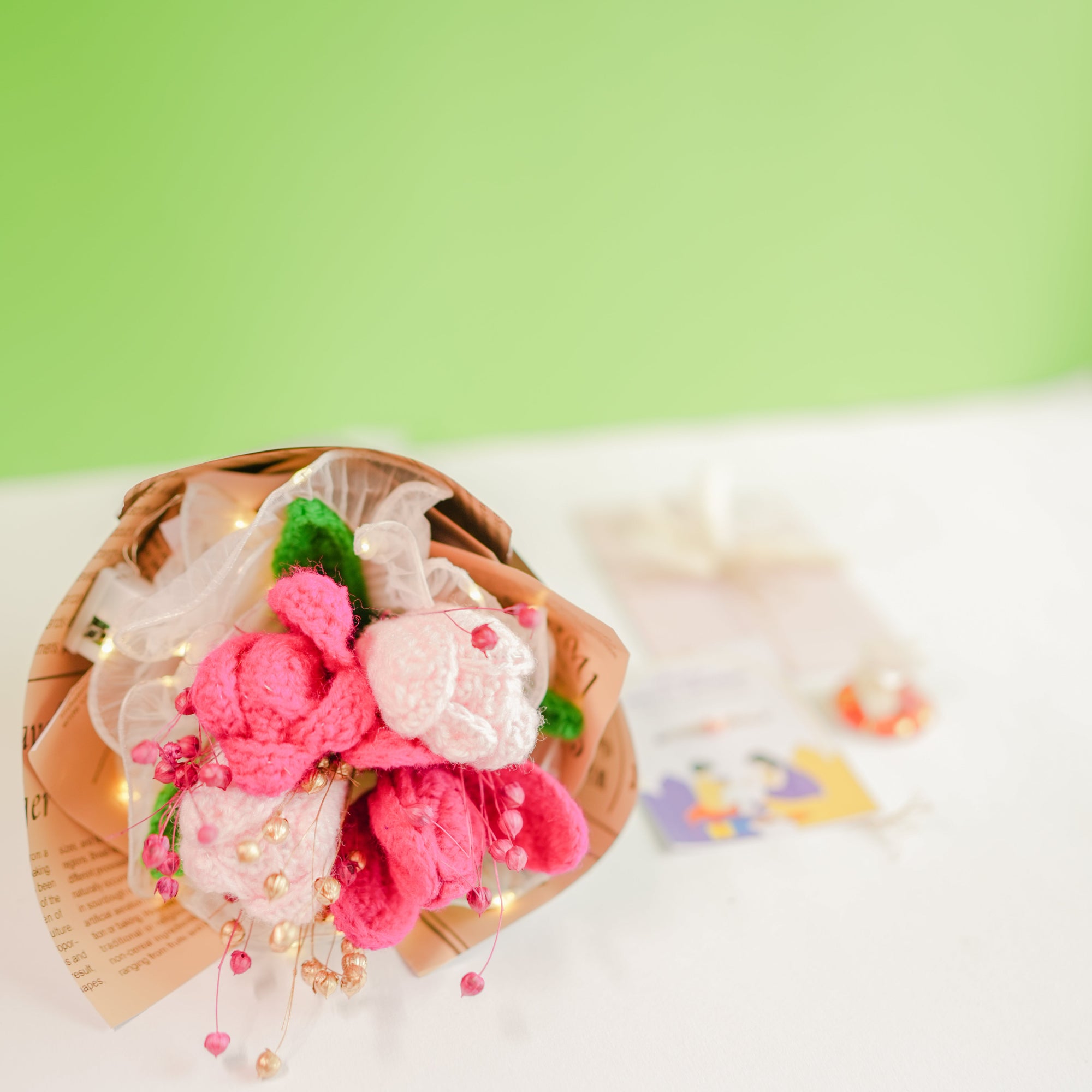 Pretty Pansy Bouquet Rakhi hamper