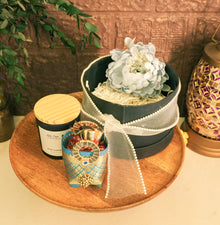 Sneh Chakra Hamper