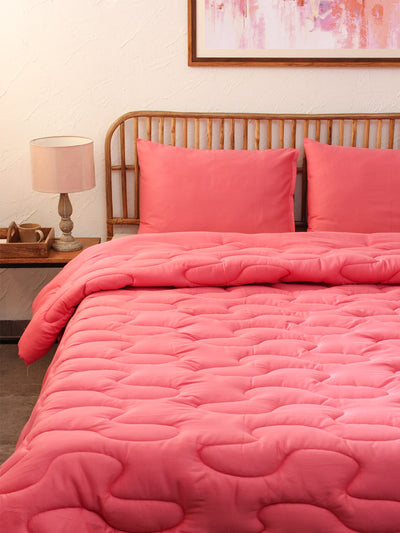 Aadoo Pink Comforter