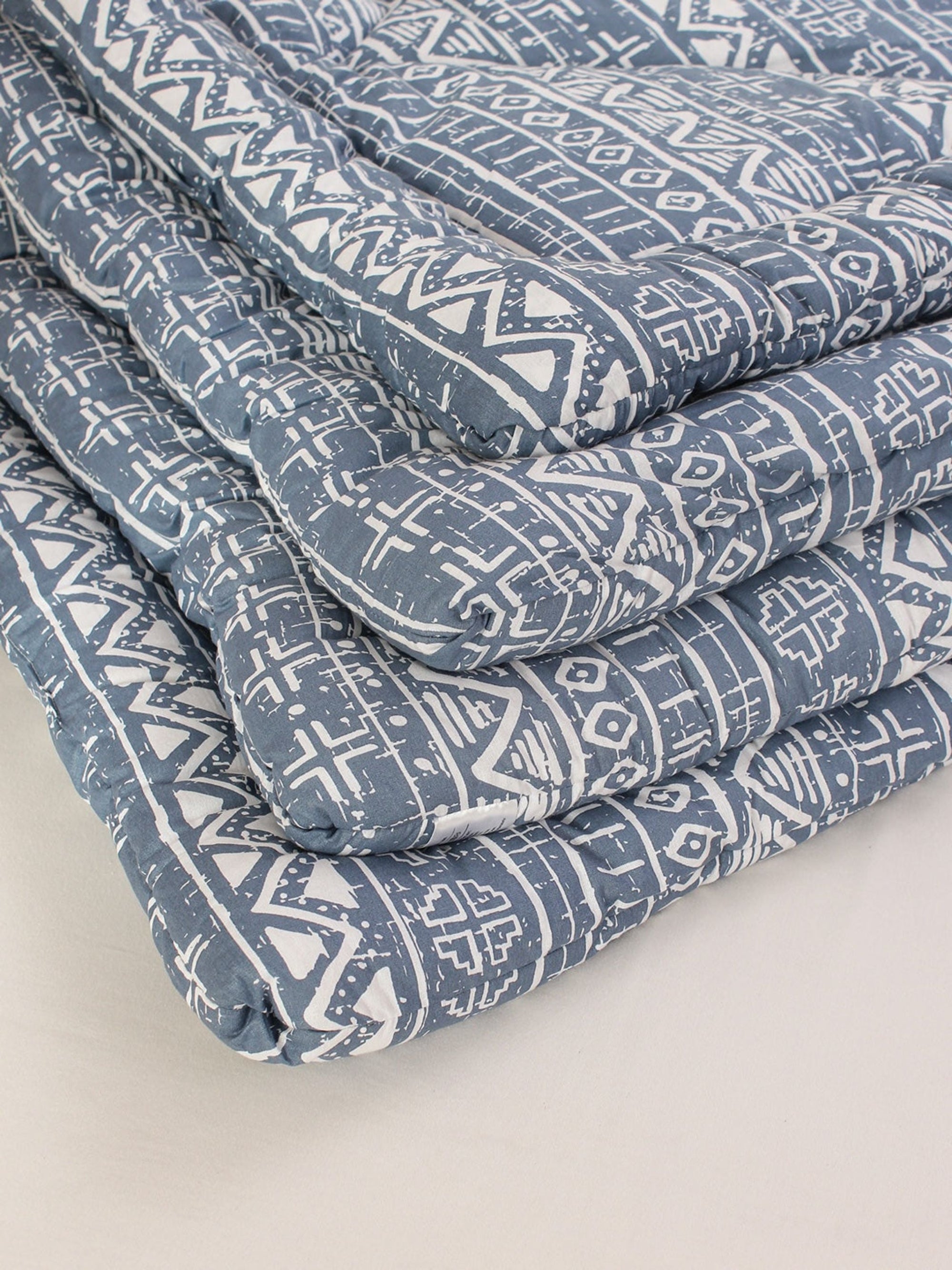 Comforter - Kullu Patti Double (Blue)