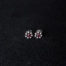 Rangphul Studs