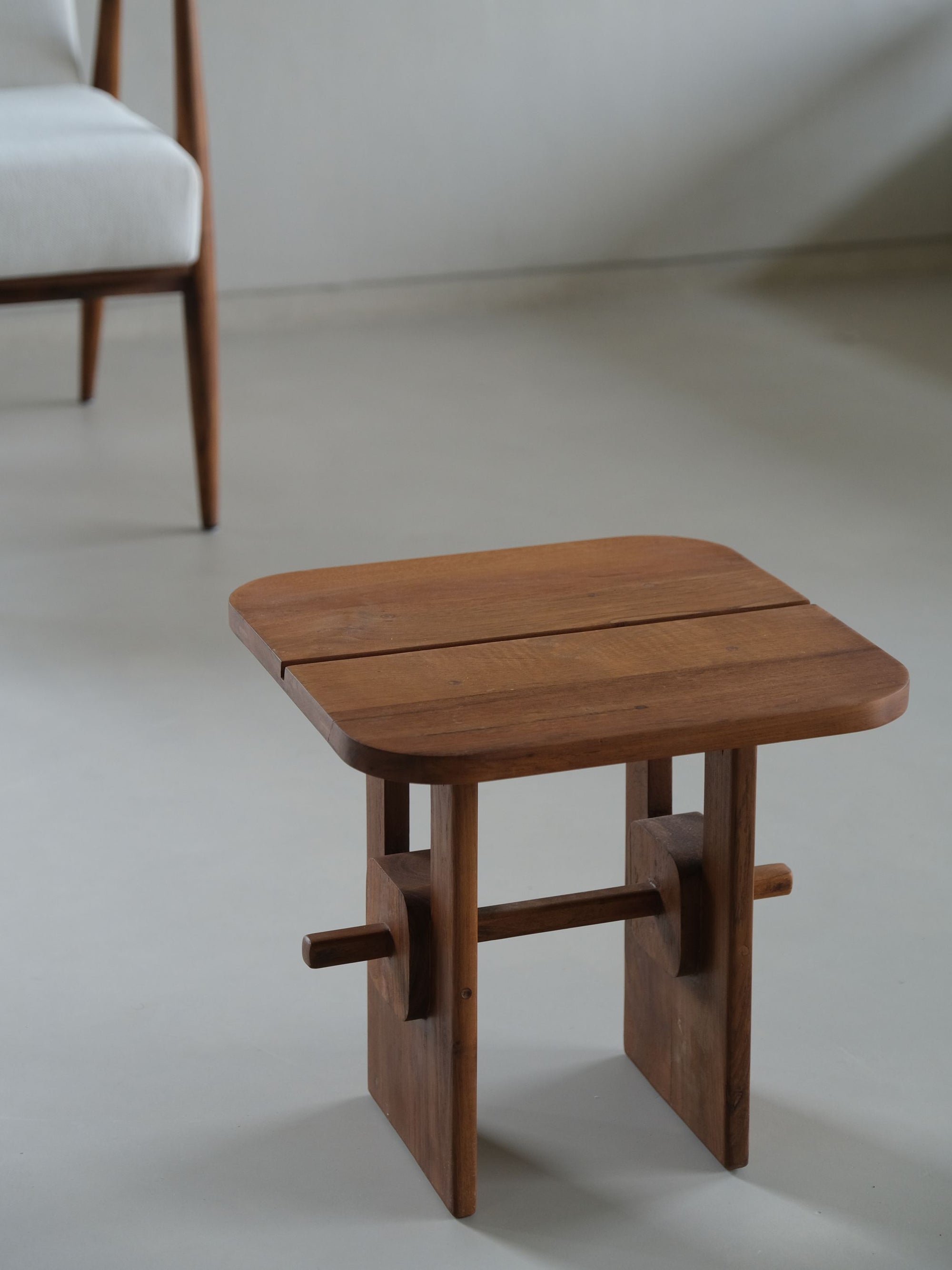 Corner Table Hoku Corner Table