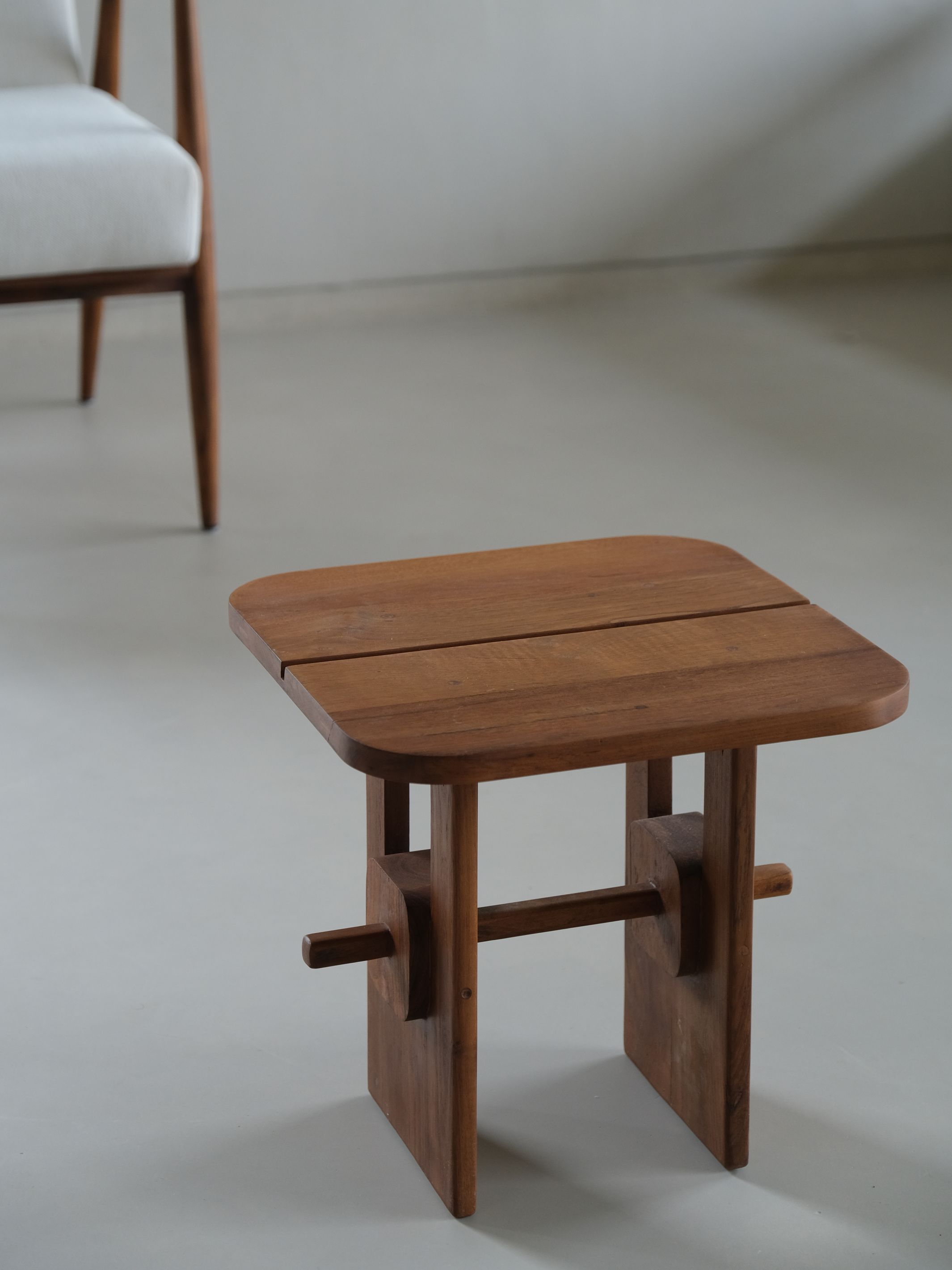 Corner Table Hoku Corner Table