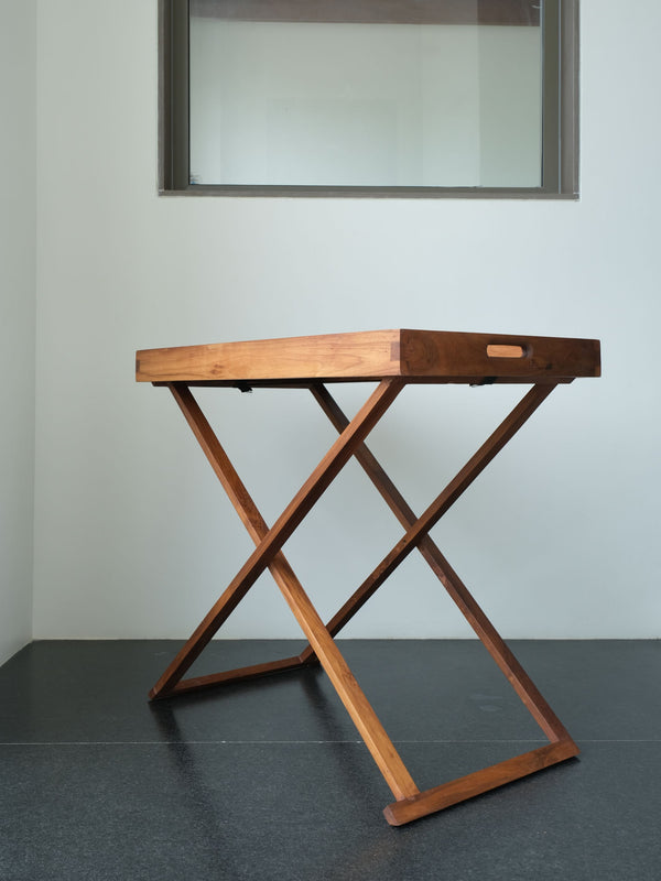 Tuck Table