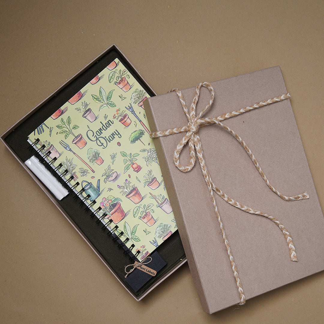 Gardeners Gift Set (Apron, Journal & Gardening Essentials)