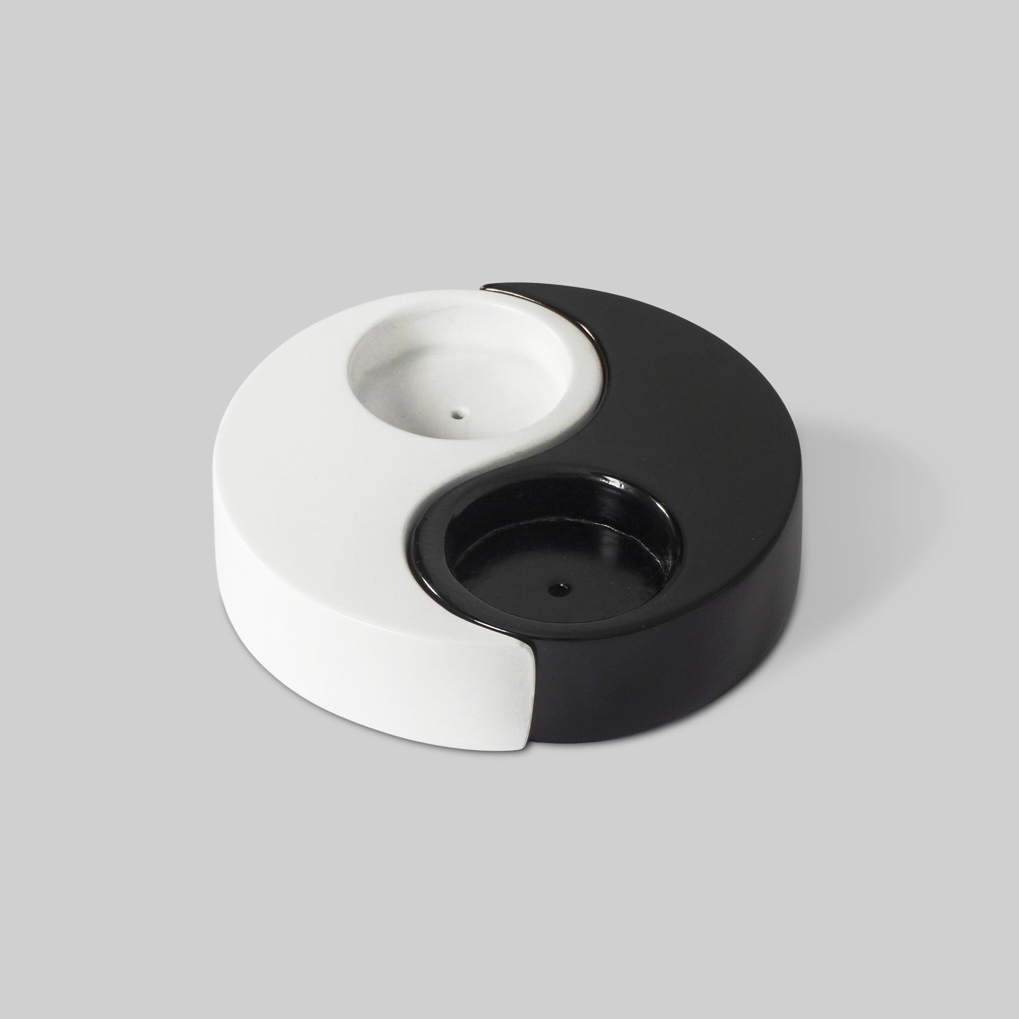 Yin yang leather candle holder close up detail India - The Mage Home