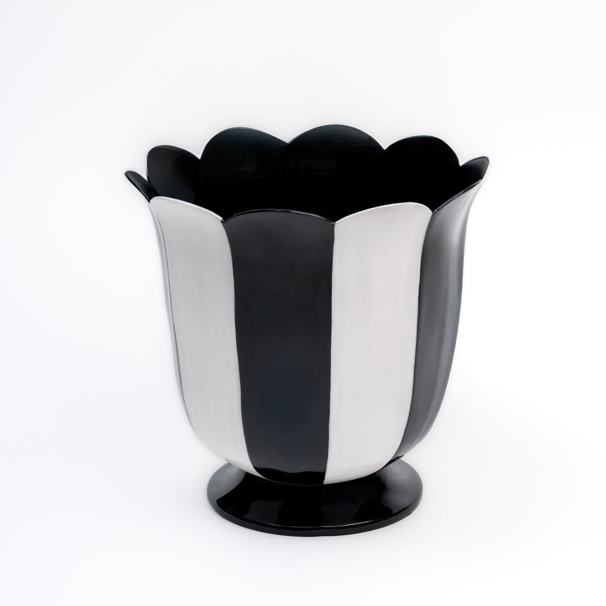 NUDO – HANDCRAFTED PLANTER