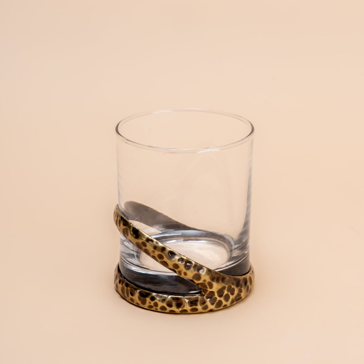 RAPHAEL – HANDMADE WHISKEY GLASS (ANTIQUE)