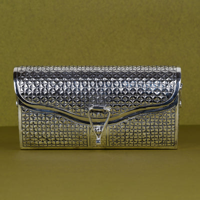 Silver Textured Clutch Box – The Art of Timeless Glamour
