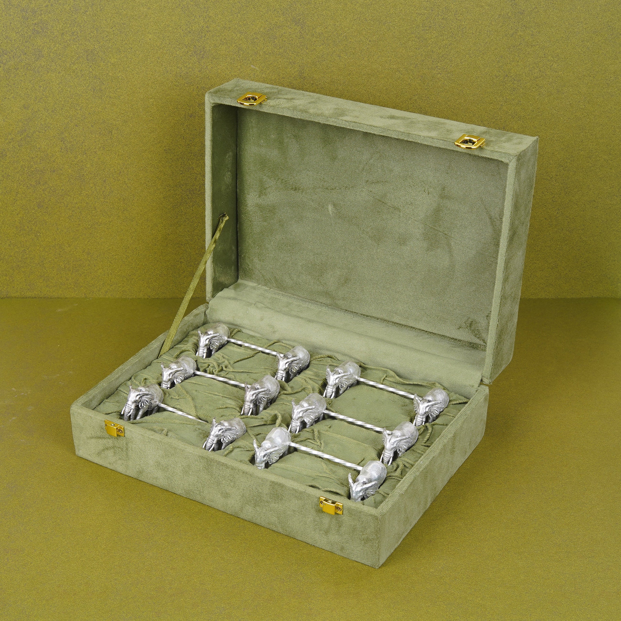 Front Facing Elephant Spoon Rest