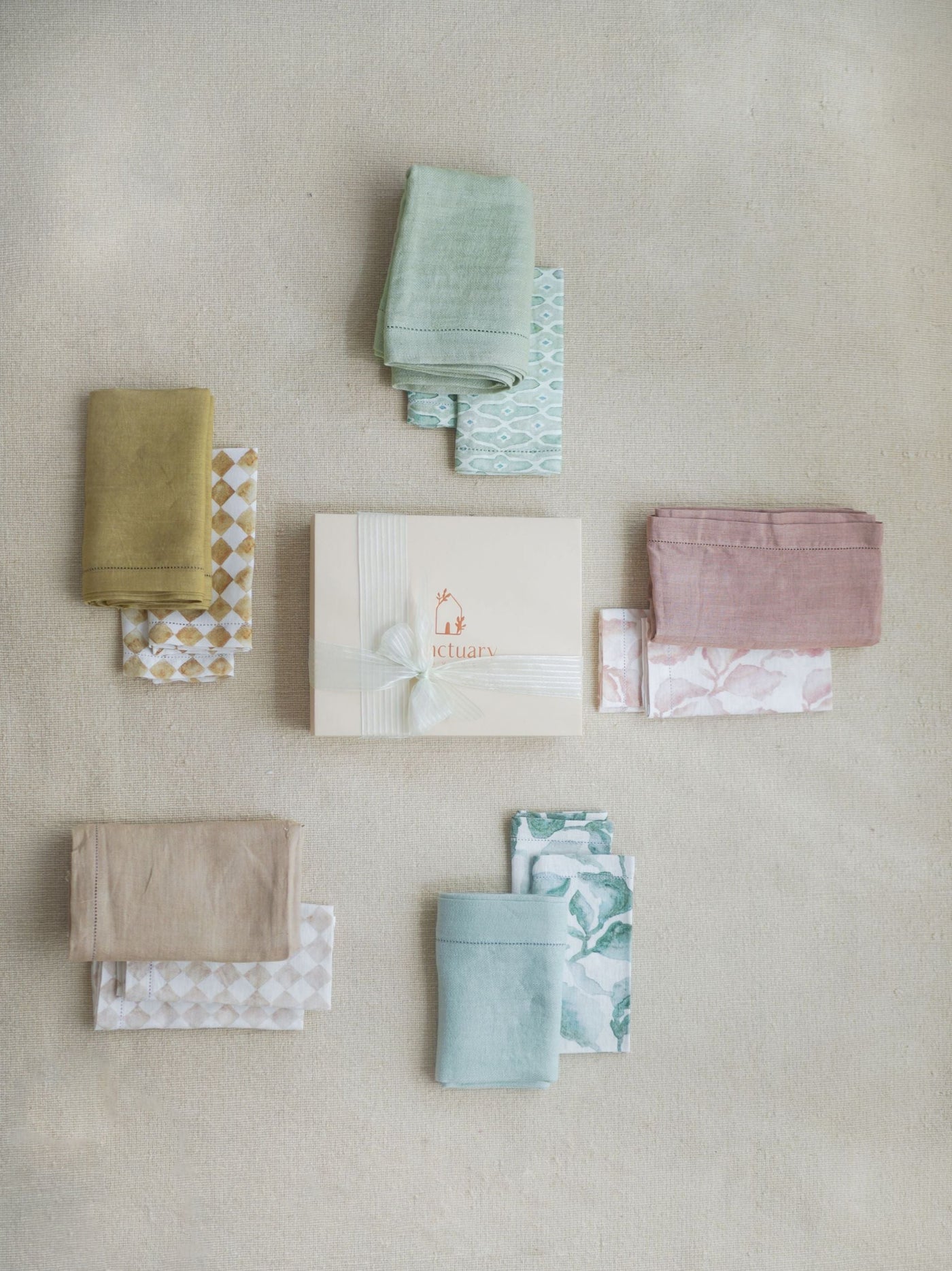 Ochre Table Runner and Napkins  Gift Set