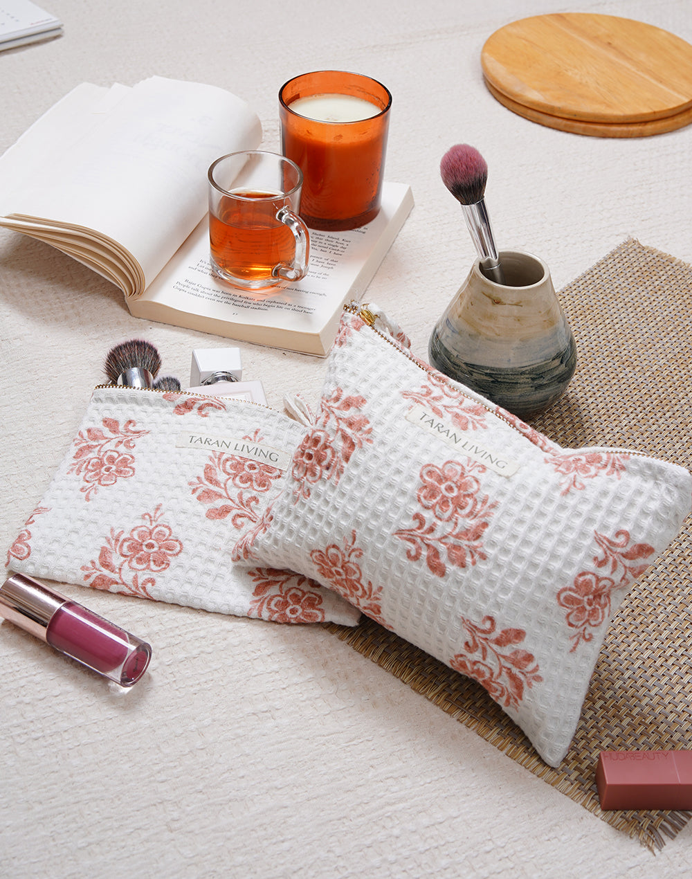 Ayna Waffle Pouch With PVC Lining