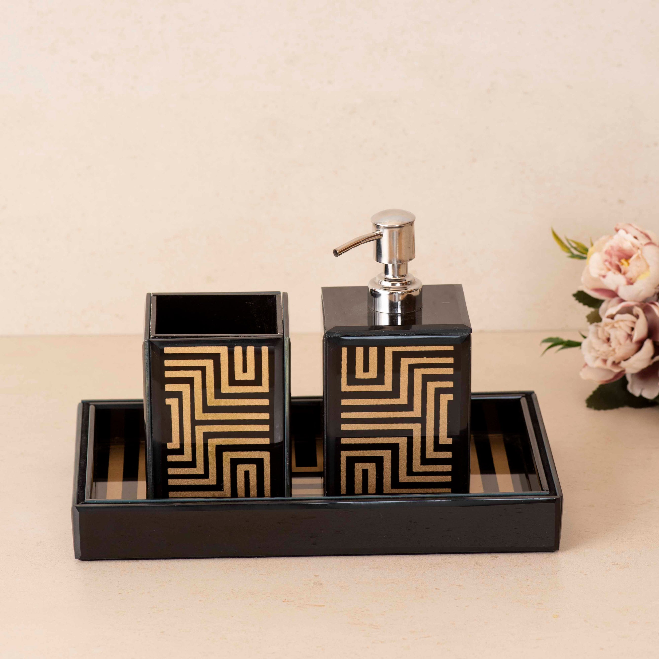 Maze Glass Bathroom Set of 3 Gold & Black - Product Image 