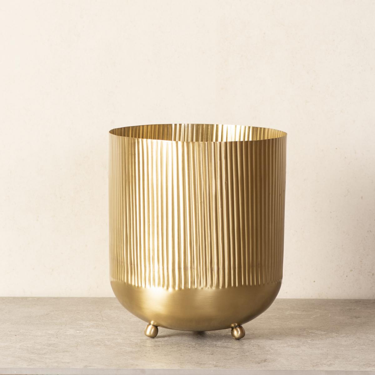 Ripple Cut Brass Dustbin/Planter - Matte Gold