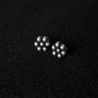 Gulriva Studs