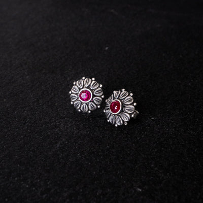 Phooli Studs