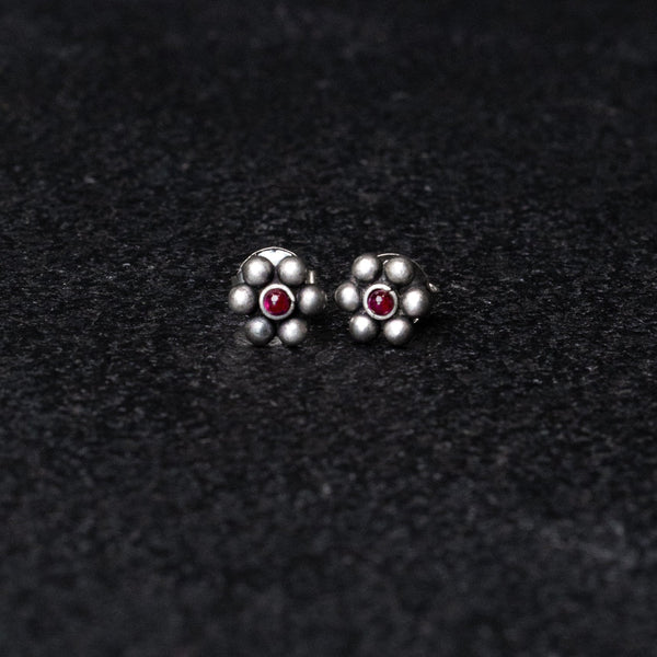 Gulbahar Studs