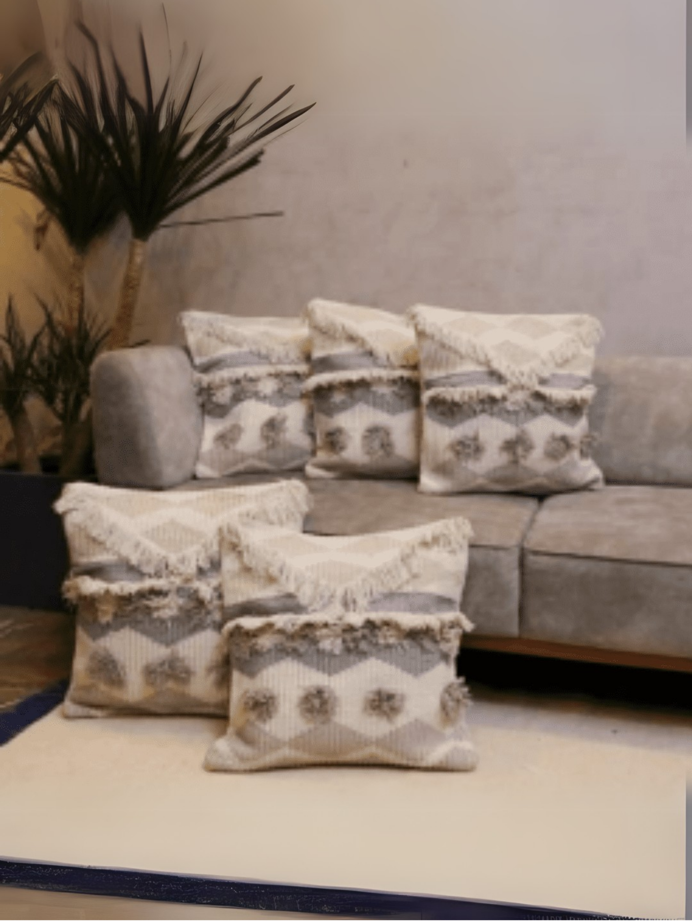 Earthy Waves Tufted Cushion Cover - Set of 5