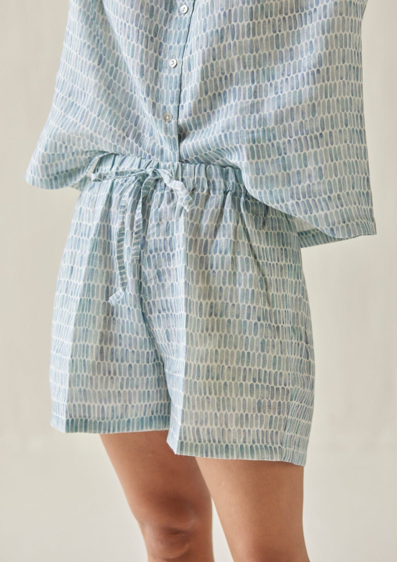 Echo Speckle Blue Shorts