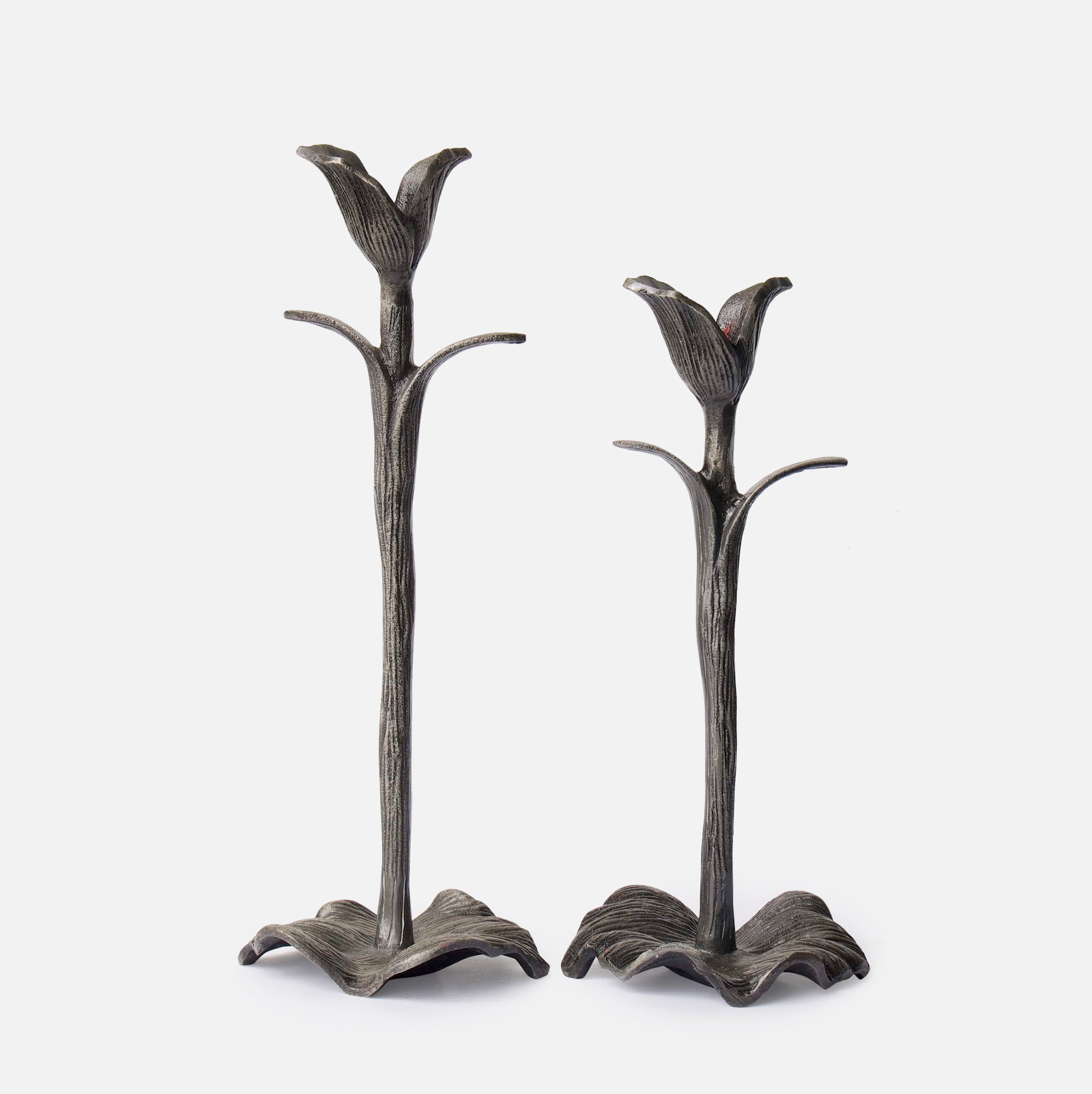 TULIP CANDLE STAND