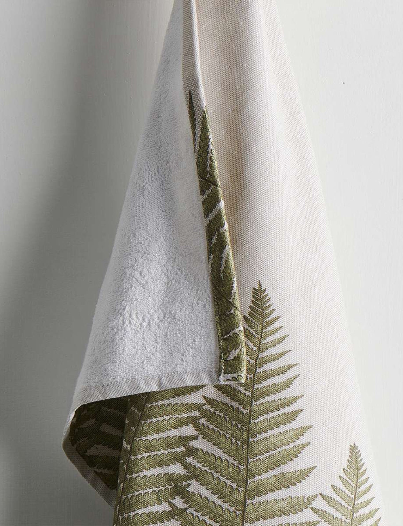 Fern PrintCotton Bamboo Hammam Terry Bath Towel