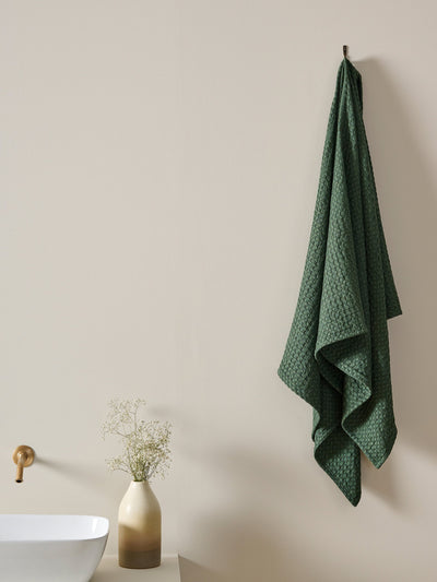 Honeycomb Cotton Bamboo Waffle XL Bath Towel Verde