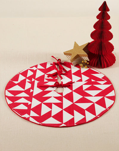 TREE SKIRT GEO PATTERN
