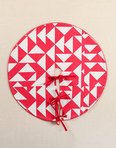 TREE SKIRT GEO PATTERN