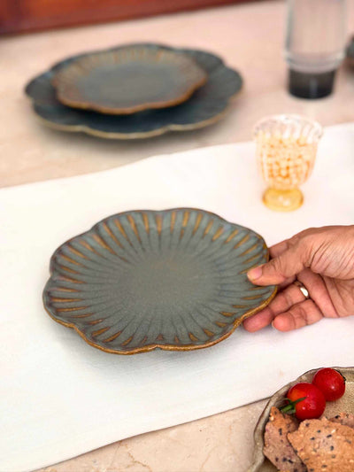 Bloom Side Plate 8"