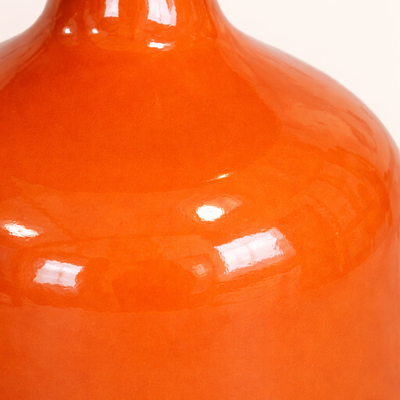 Monaco Gloss Round Iron Side Table – Modern Sculptural Accent Table