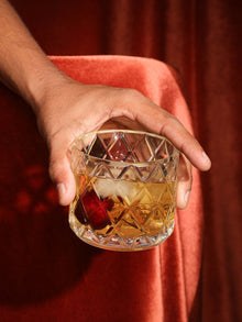Diamond Glass & Snacks Gift Box