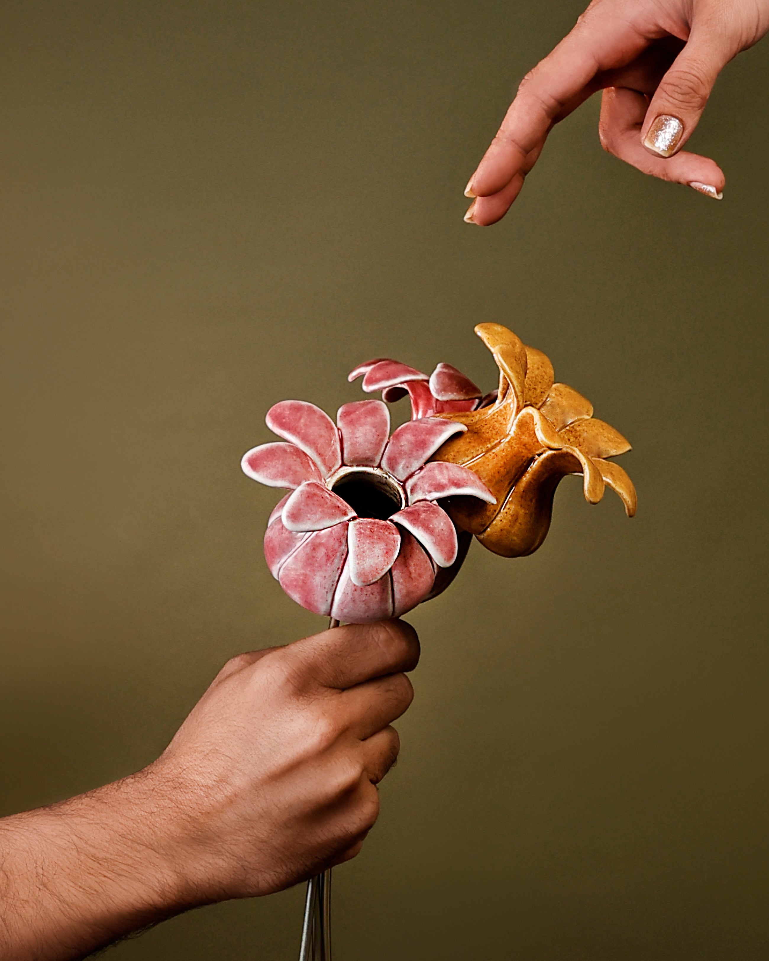 Blooming Pods - Single -Deep Pink