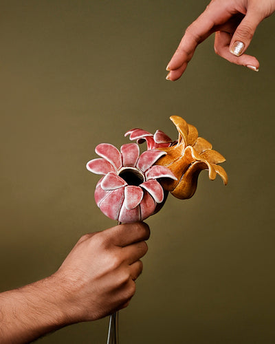 Blooming Pods - Single -Deep Pink