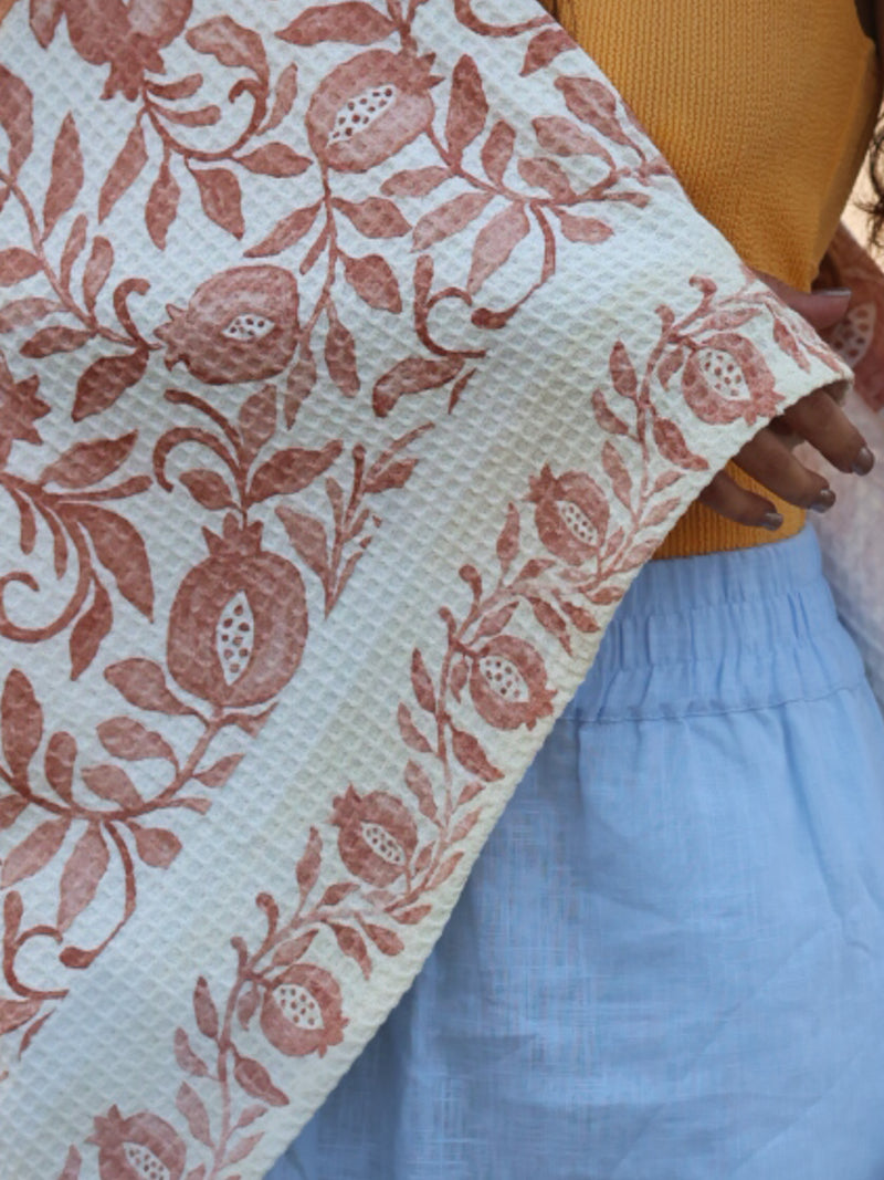 Ayna Bath Towel - Pink Waffle