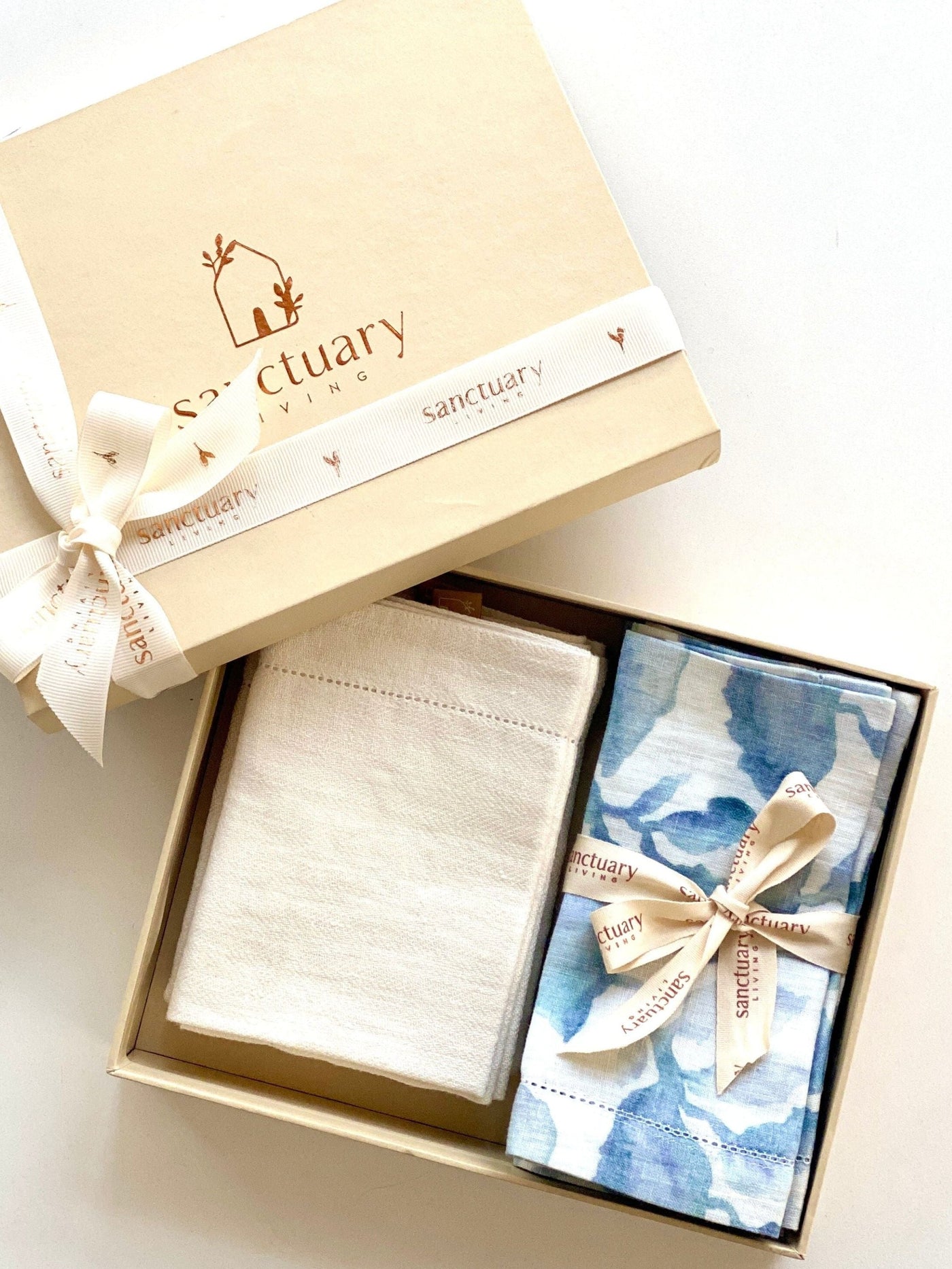 Blue Table Mats and Napkins Gift Set