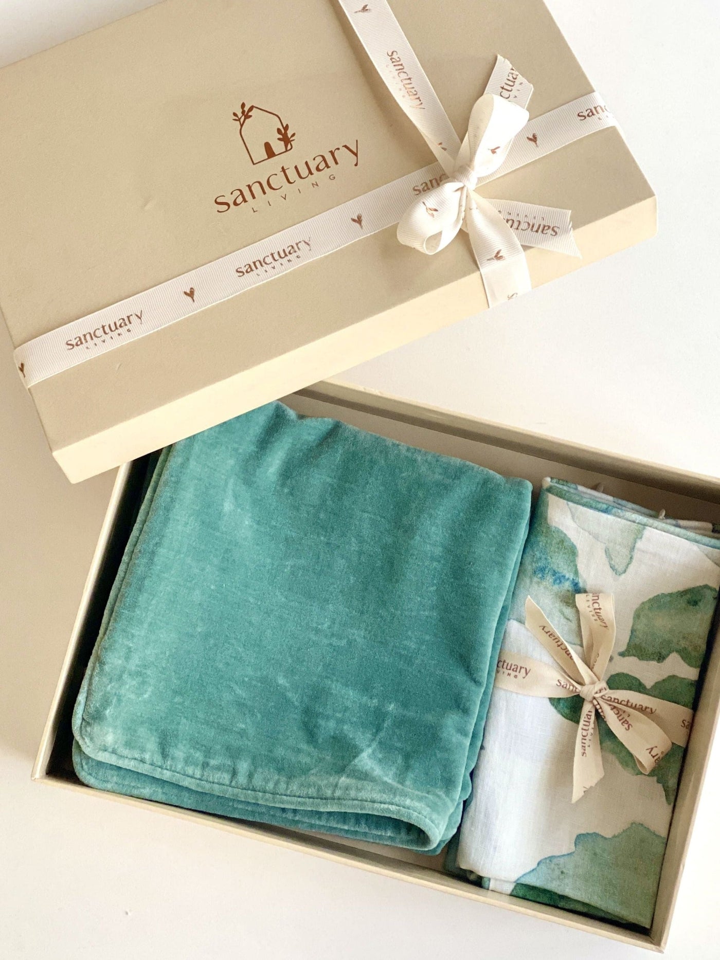 Eucalyptus Cushion Gift Set