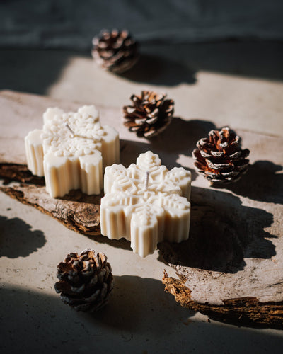 Snowflake Candles (Set of 2)