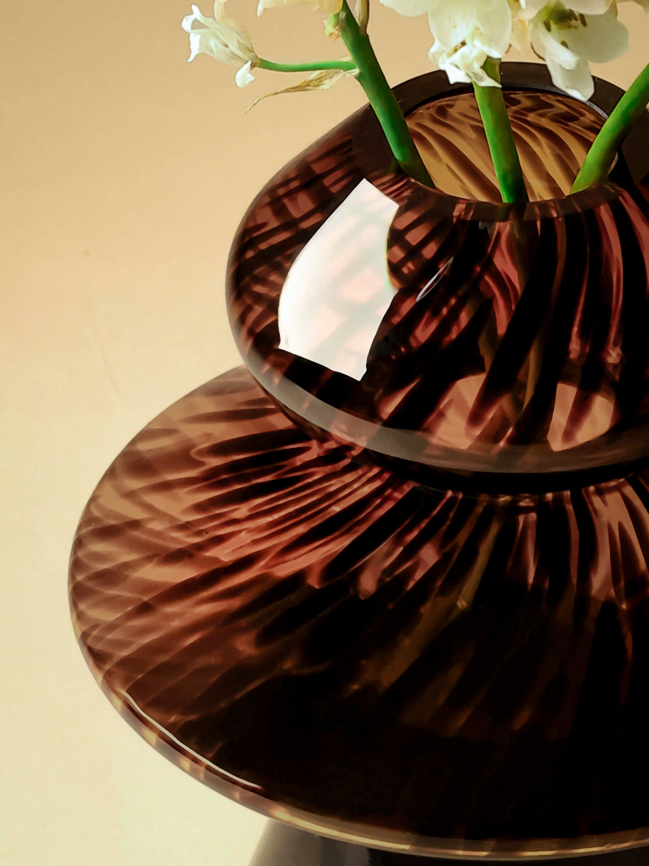 Serene Stout Vase