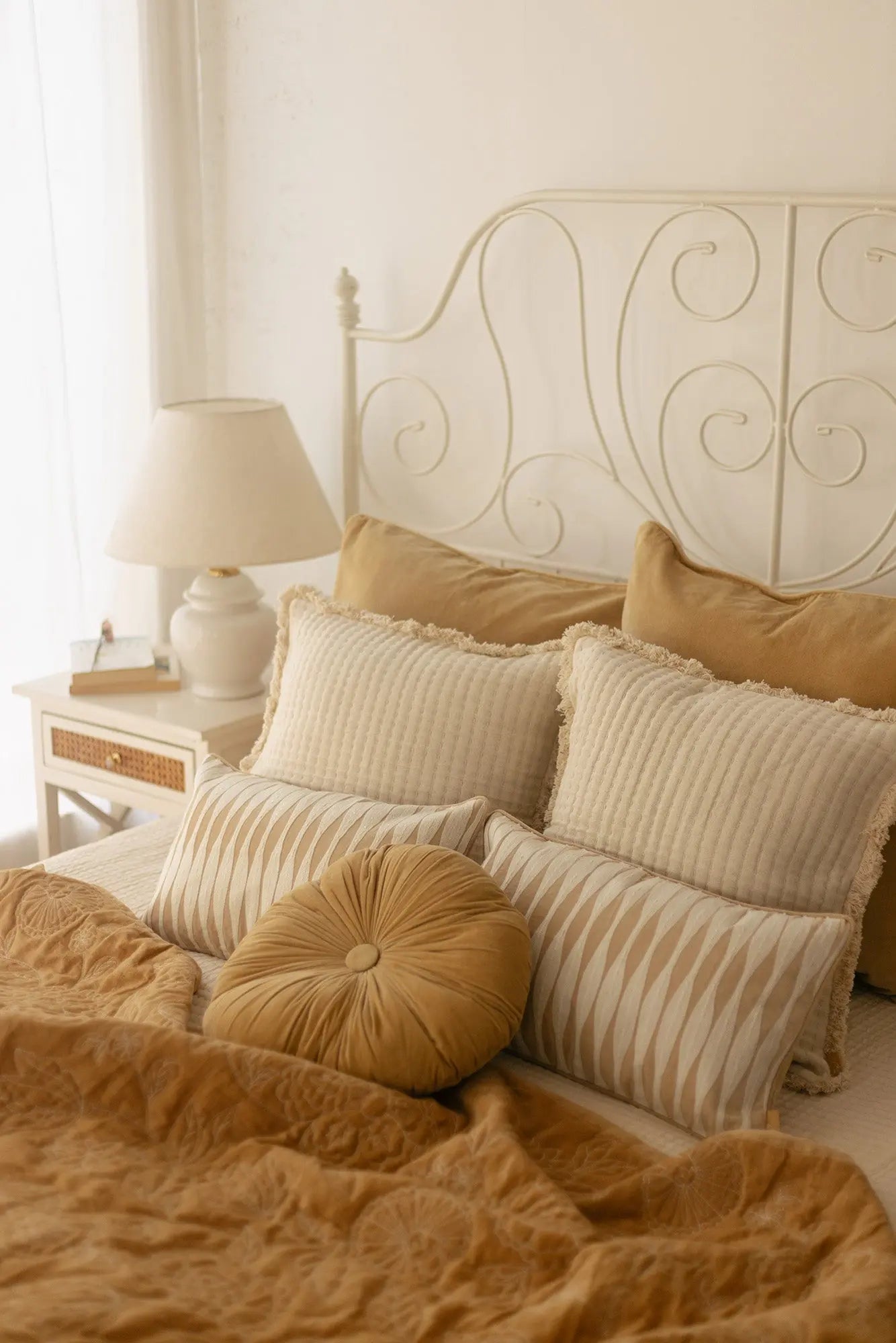 Ripple Oatmeal Oblong Cushion Cover
