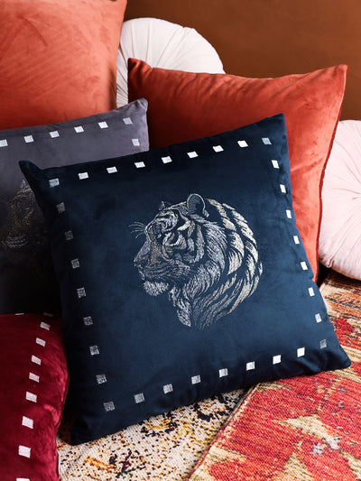 Vanraj Sapphire Velvet Cushion