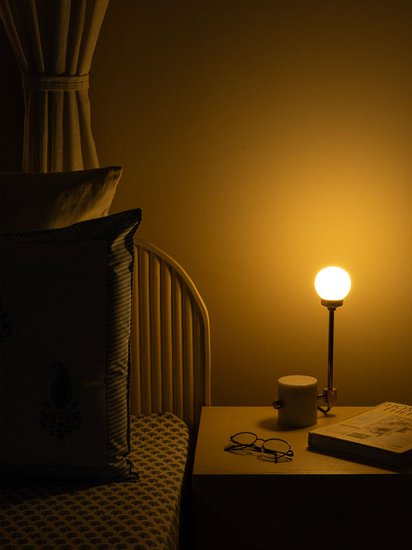 Luna Desk Lamp