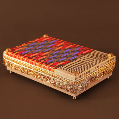 Khat Shaped Box
