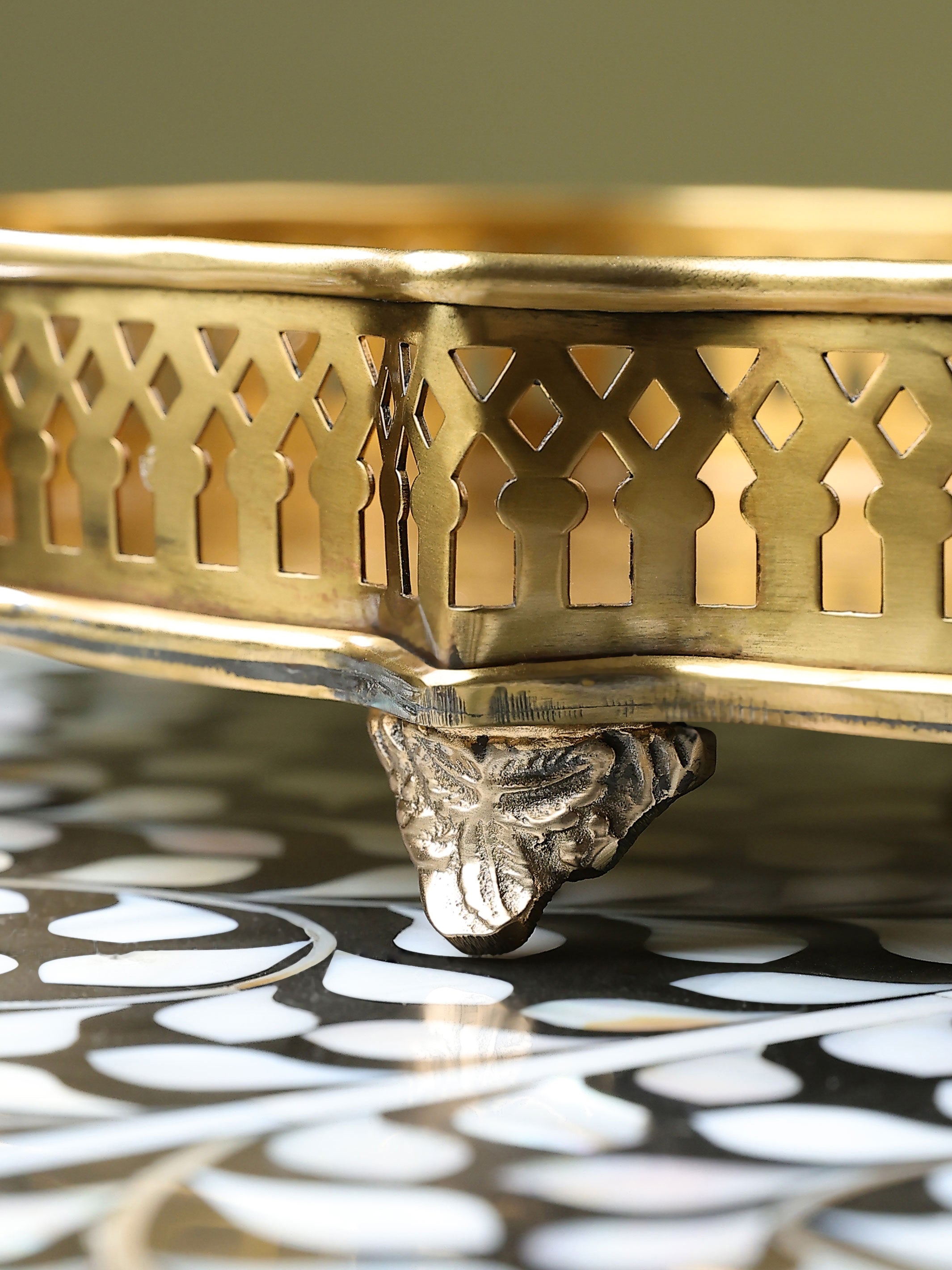 Victorian Curve Tray Medium Gold