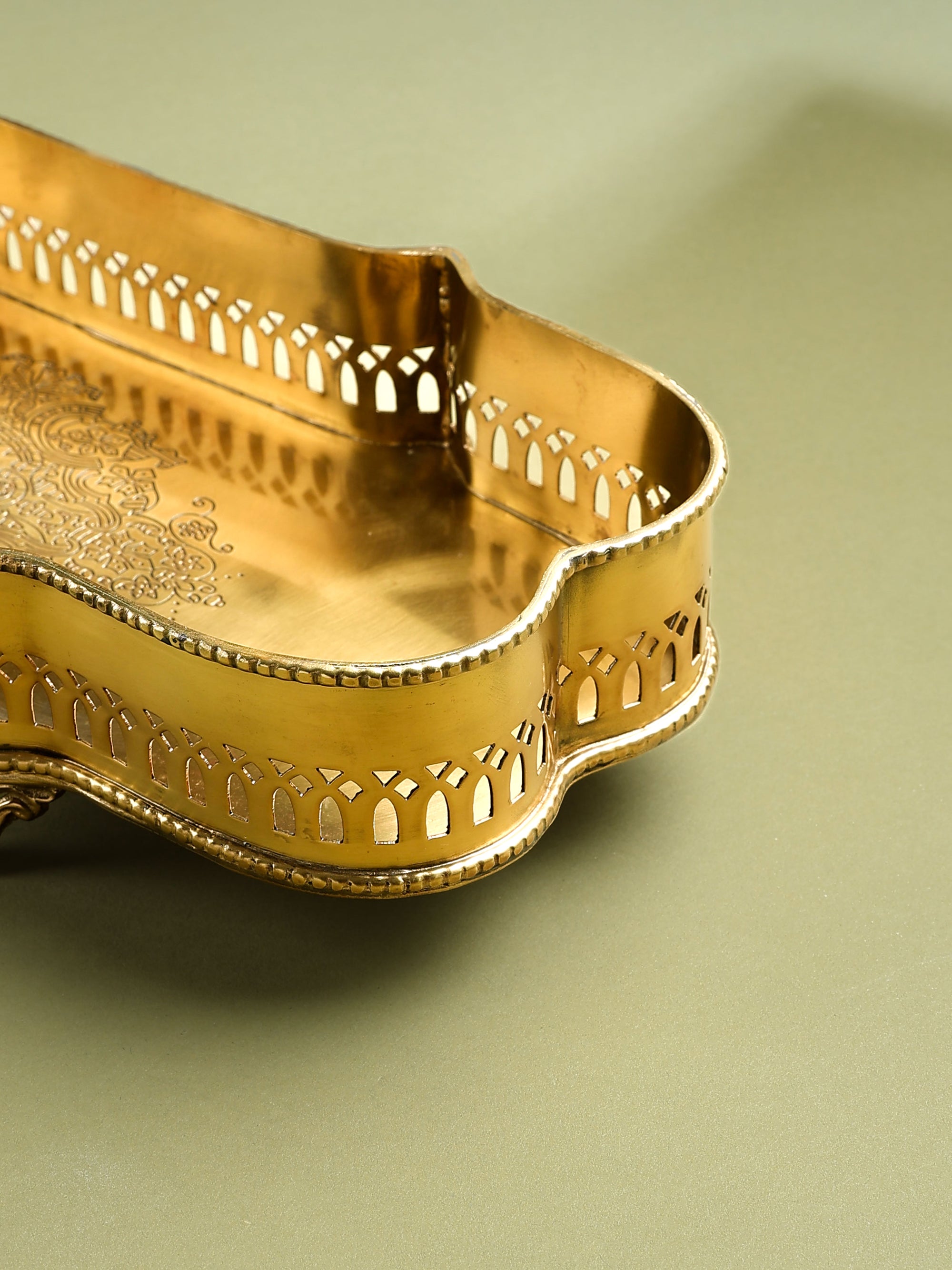 Victorian Rectangular Tray Gold
