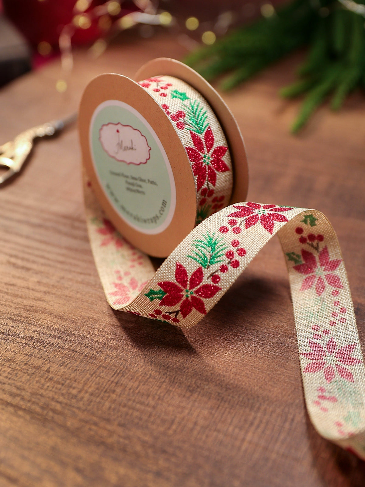 Poinsettia & Pine Ribbon