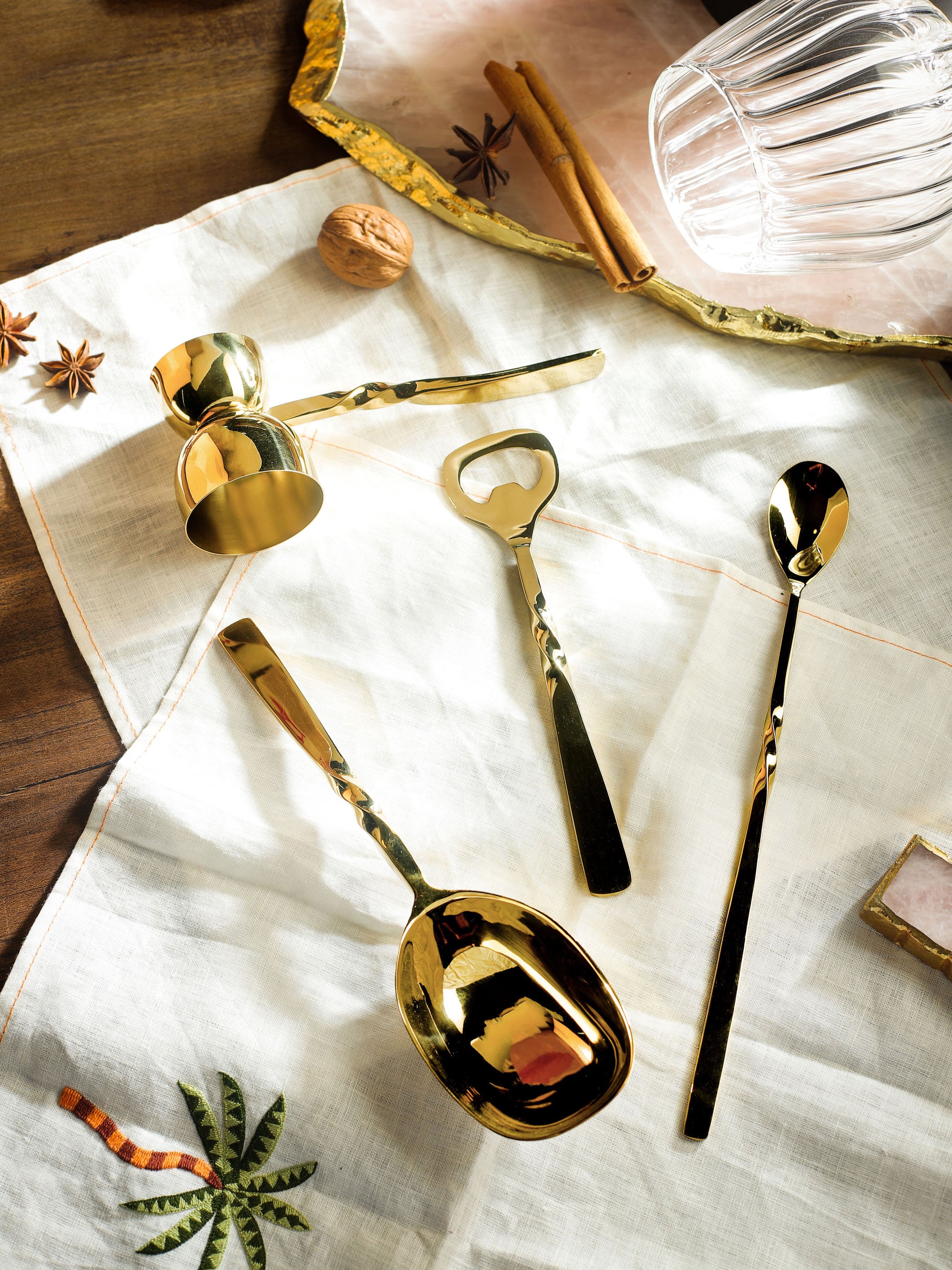 Bar Set of 4 - Twisted Gold